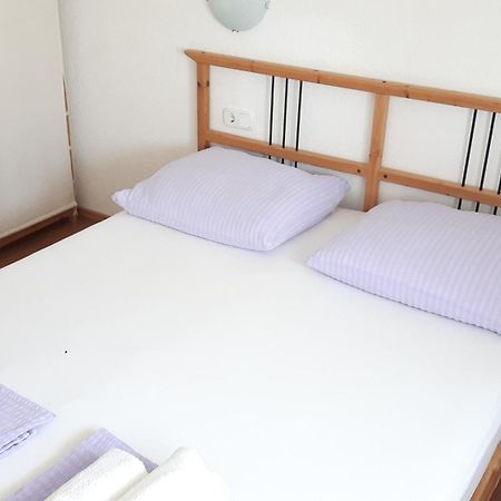 Apartmani Jureta Okrug Gornji Buitenkant foto