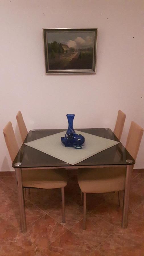 Apartmani Jureta Okrug Gornji Buitenkant foto