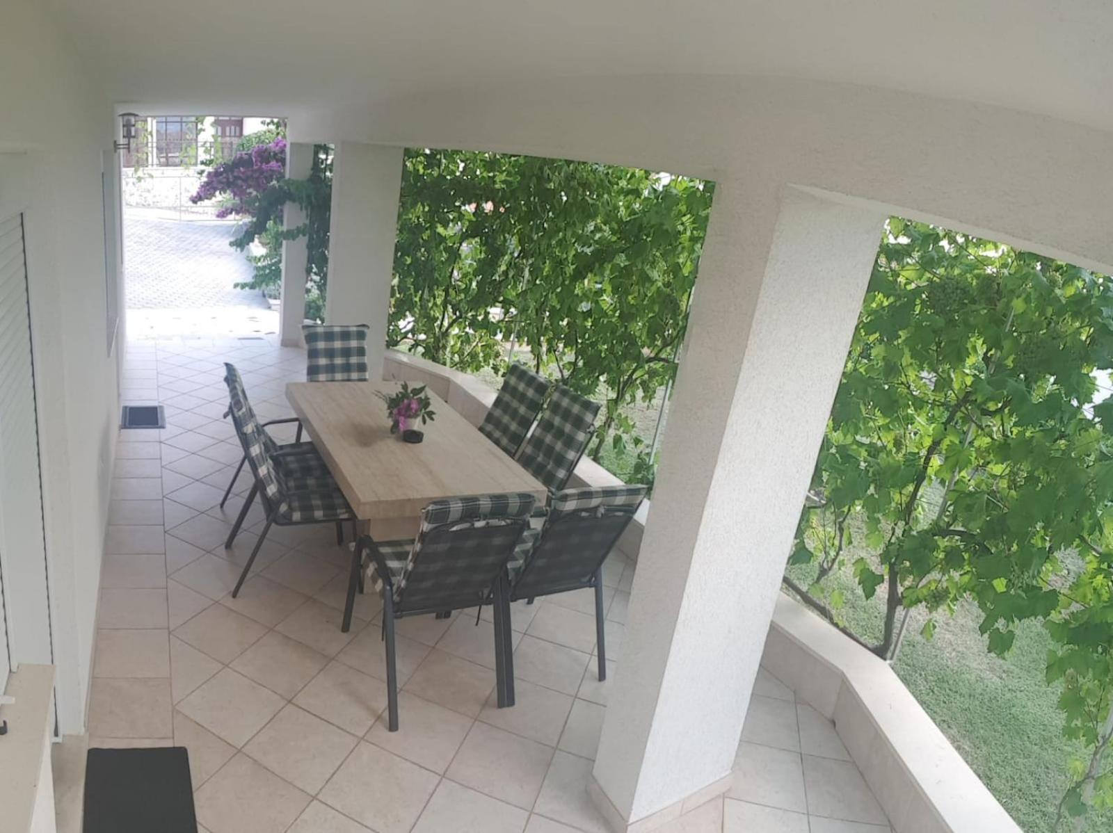 Apartmani Jureta Okrug Gornji Buitenkant foto