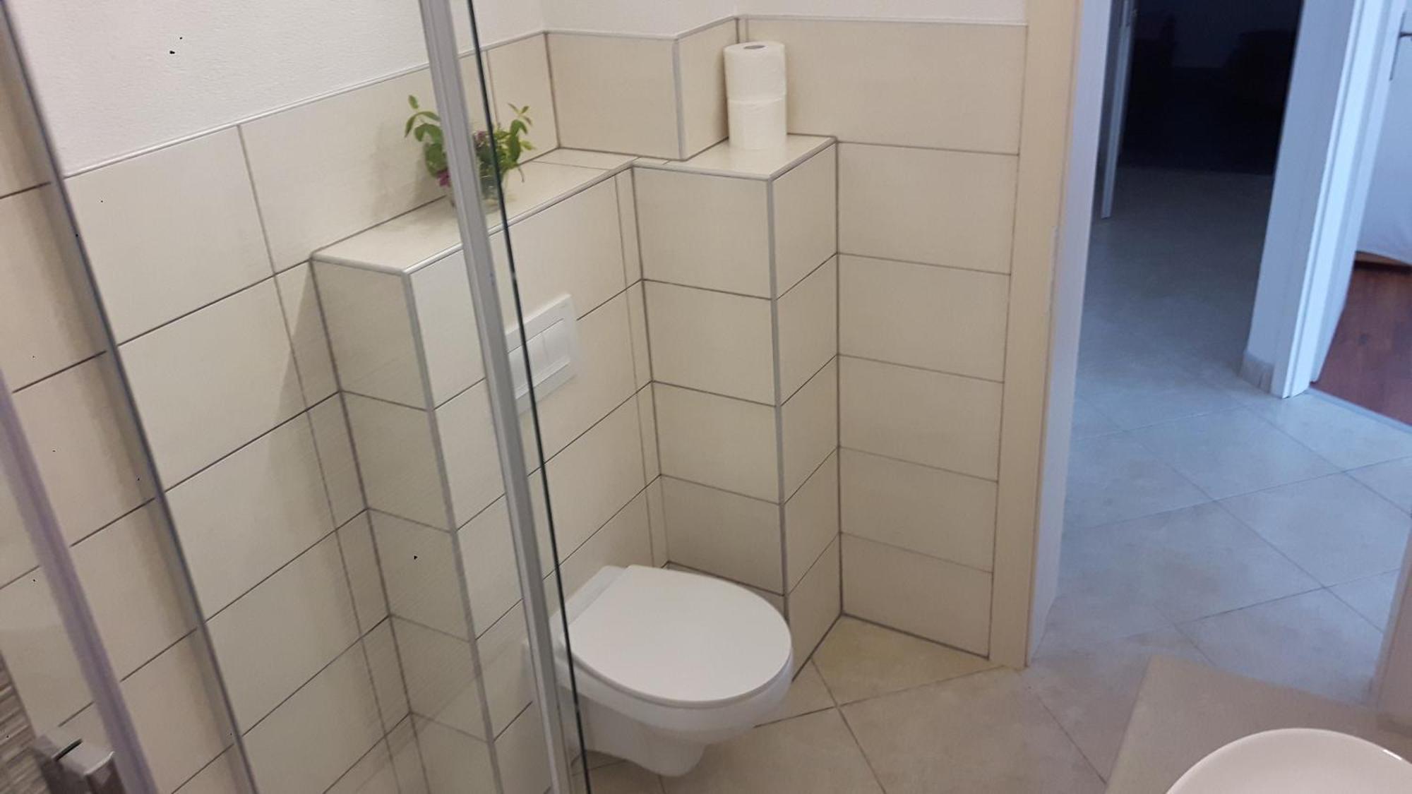 Apartmani Jureta Okrug Gornji Buitenkant foto