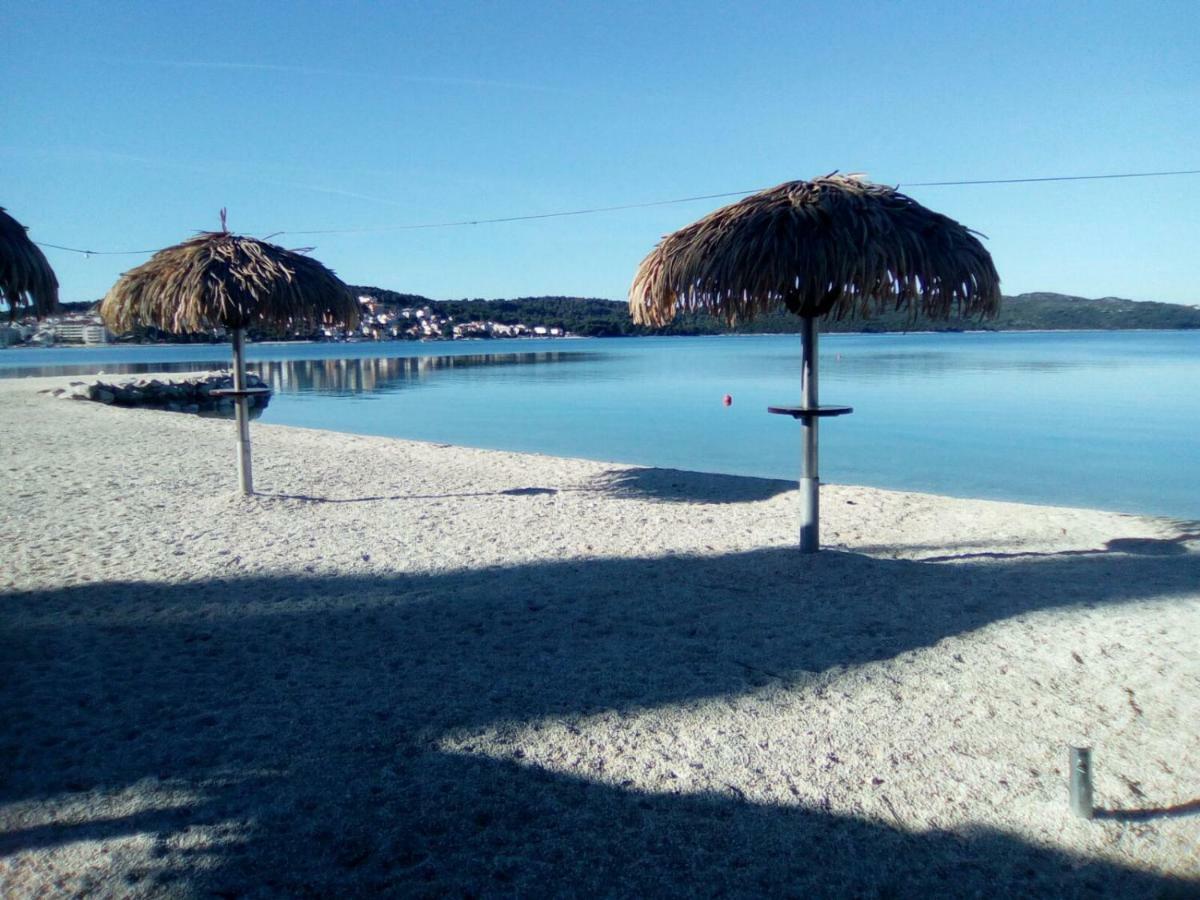 Apartmani Jureta Okrug Gornji Buitenkant foto