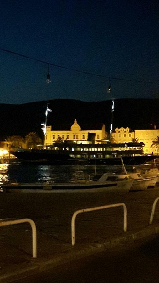 Apartmani Jureta Okrug Gornji Buitenkant foto