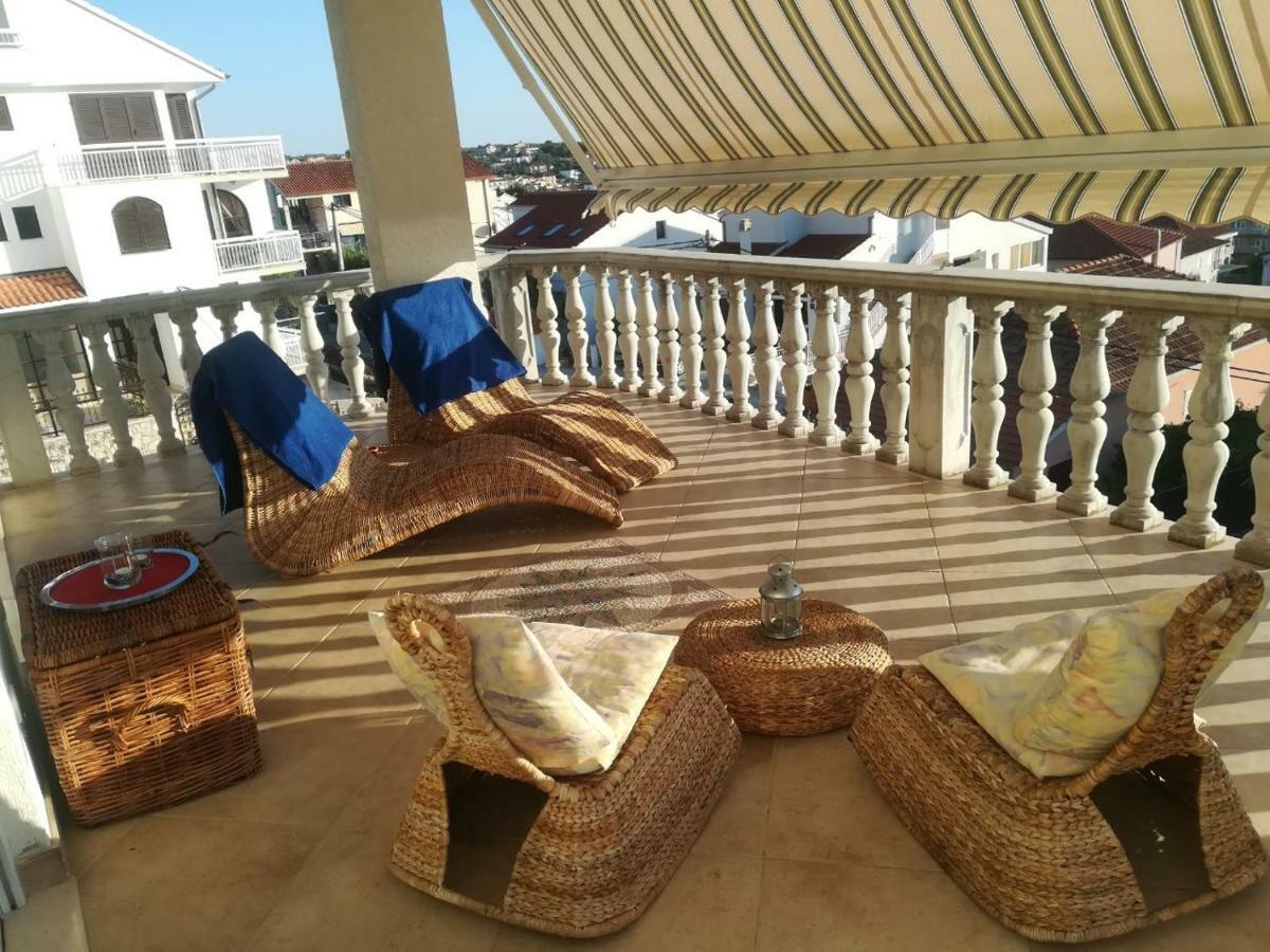 Apartmani Jureta Okrug Gornji Buitenkant foto
